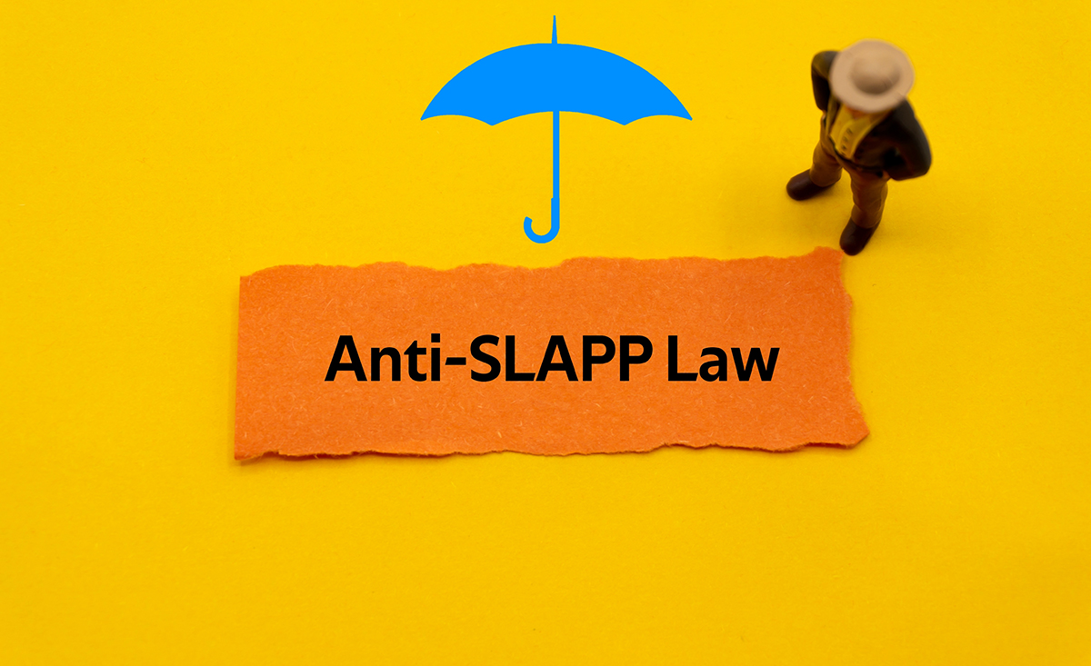 «SLAPP – ένα φαινόμενο υποβάθμισης της σύγχρονης δημοκρατίας»