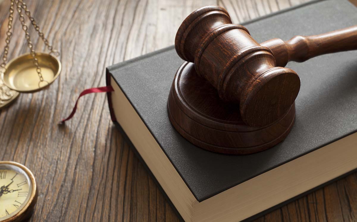 104/2021 ΠΟΛ.ΠΡΩΤ.ΑΘ. (ΑΣΦ) - Απόρριψη αιτήματος ανάκλησης απόφασης περί επιβολής συντηρητικής κατάσχεσης - Κρίσεις περί της λειτουργίας κοινού λογαριασμού