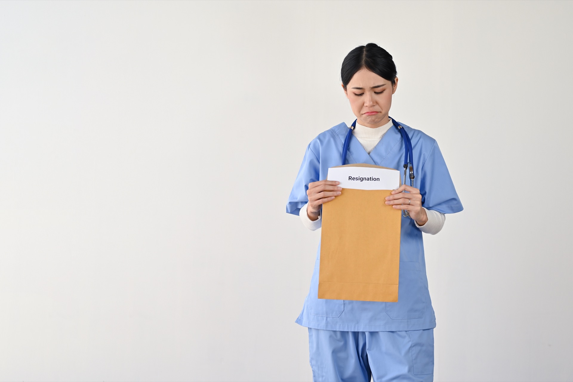 Το καθεστώς προσλήψεις και παροχής εργασίας των επικουρικών ιατρών του Ε.Σ.Υ.