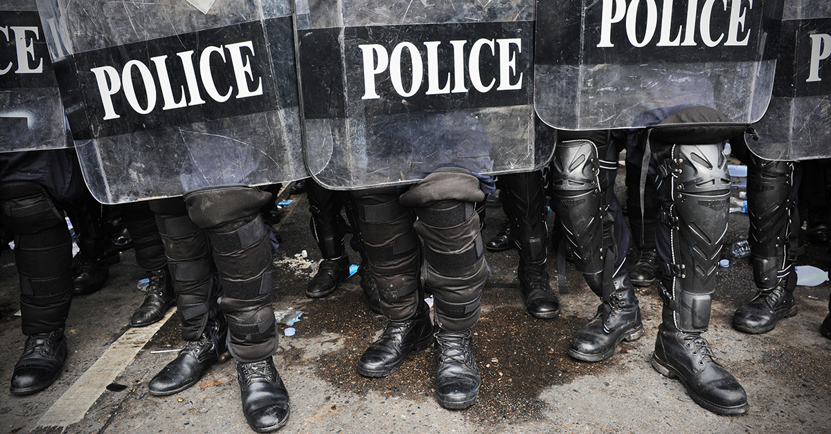 Ποιος φυλάει τους φύλακες